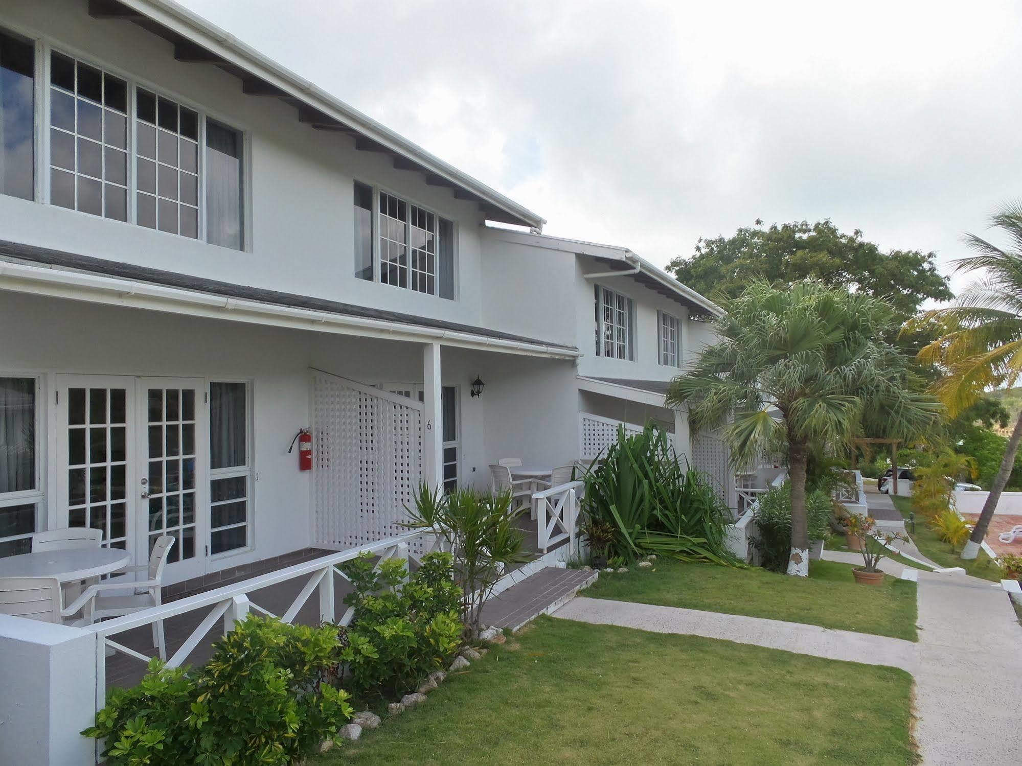 Dickenson Bay Cottages Cedar Grove Εξωτερικό φωτογραφία