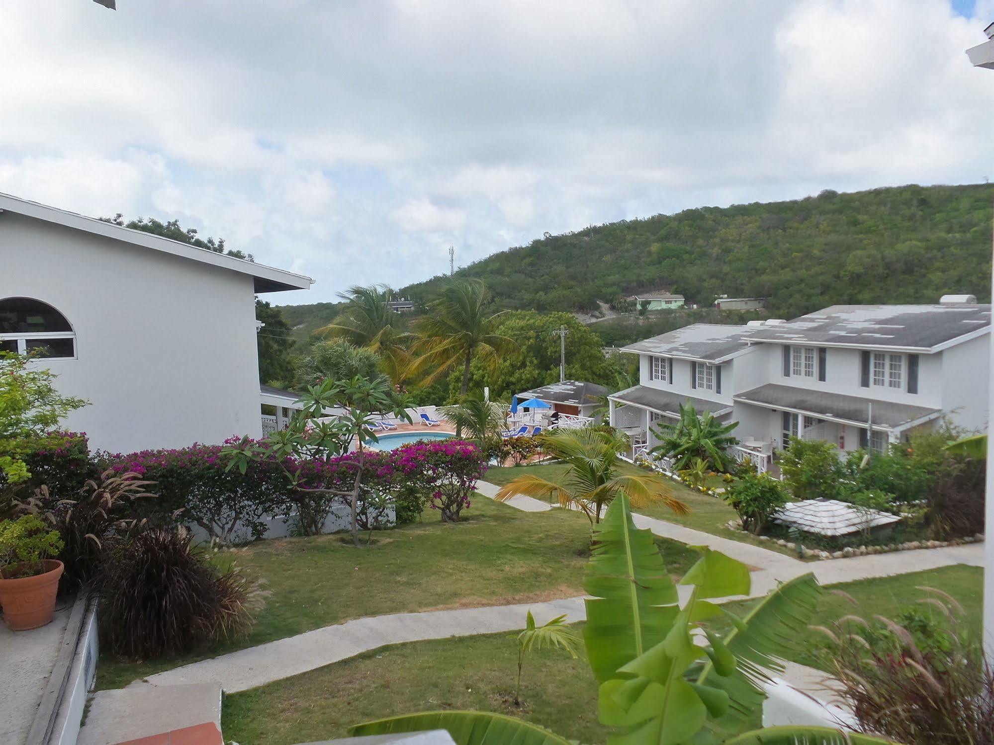 Dickenson Bay Cottages Cedar Grove Εξωτερικό φωτογραφία